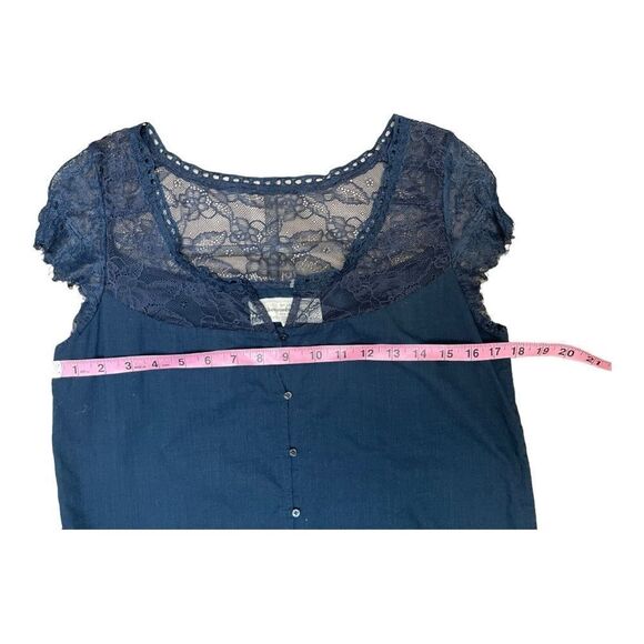 Abercrombie & Fitch Navy Blue Lace Button Up Blouse Size S Romantic Feminine EUC - Picture 4 of 8
